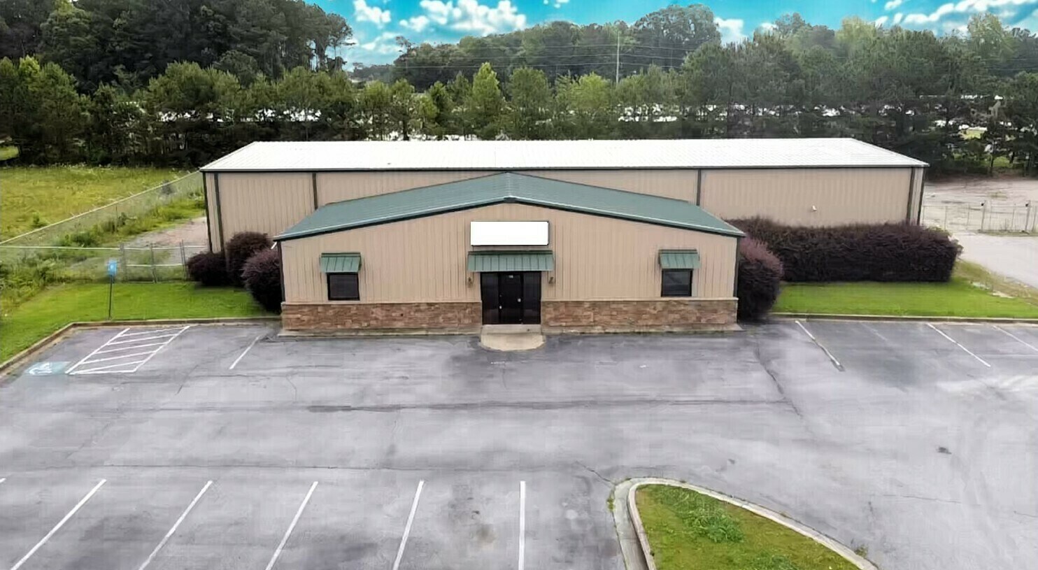 134 Golden South Pky, Dallas, GA for Rent