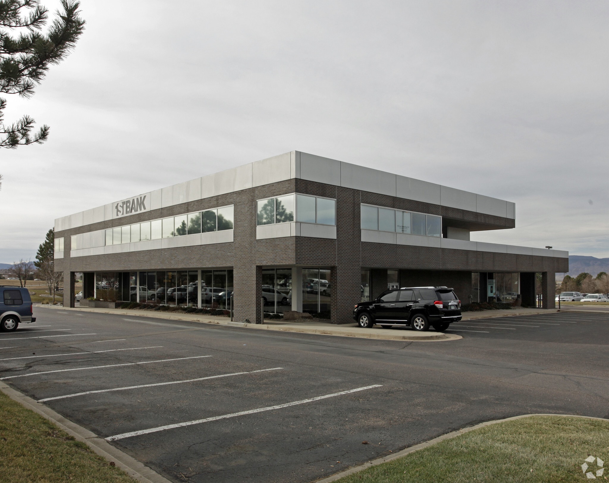 101 W County Line Rd, Littleton, CO for Rent