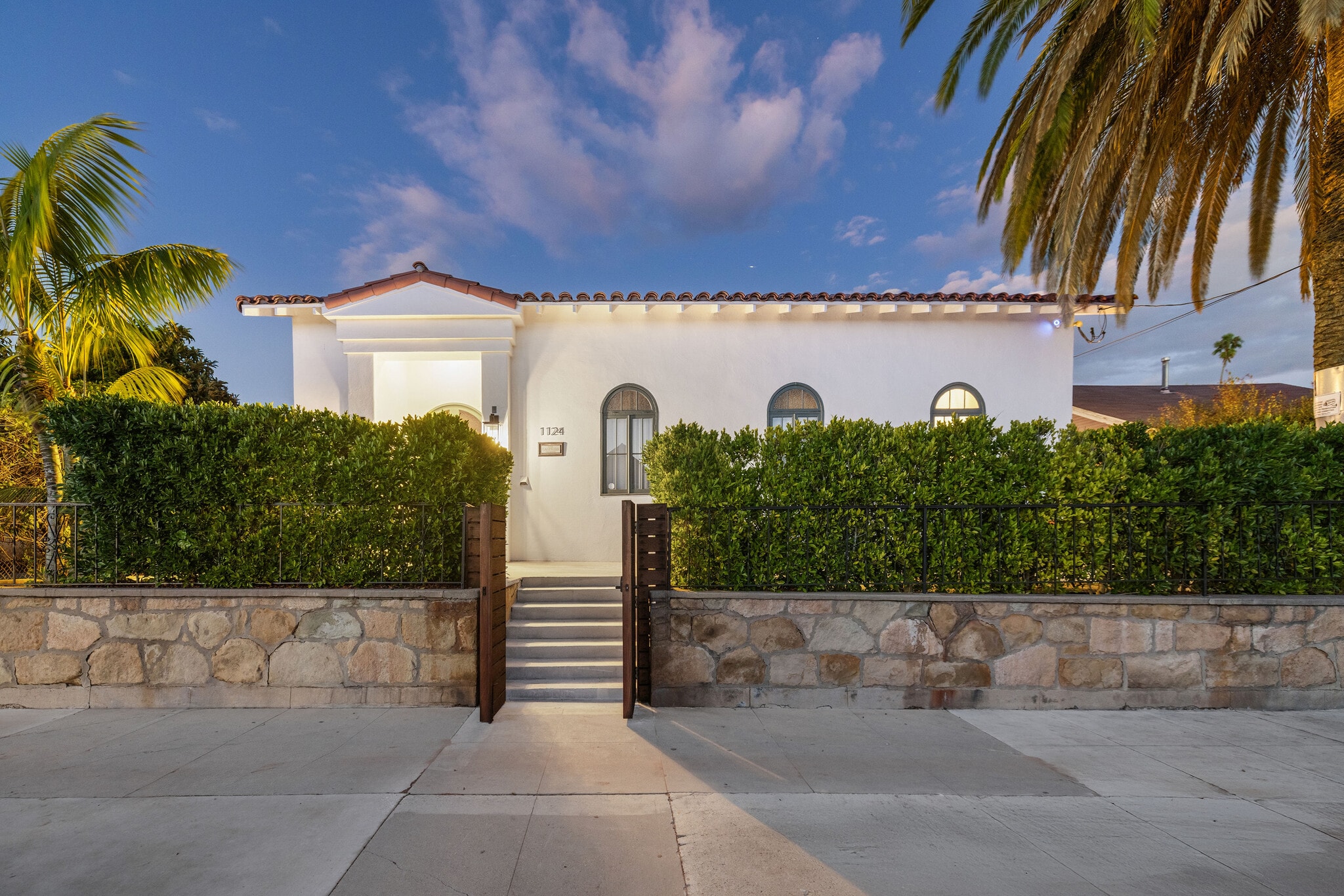 1124 Castillo St, Santa Barbara, CA for Sale