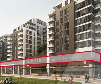 Montréal, QC Retail - 5139-5301 Av de Courtrai