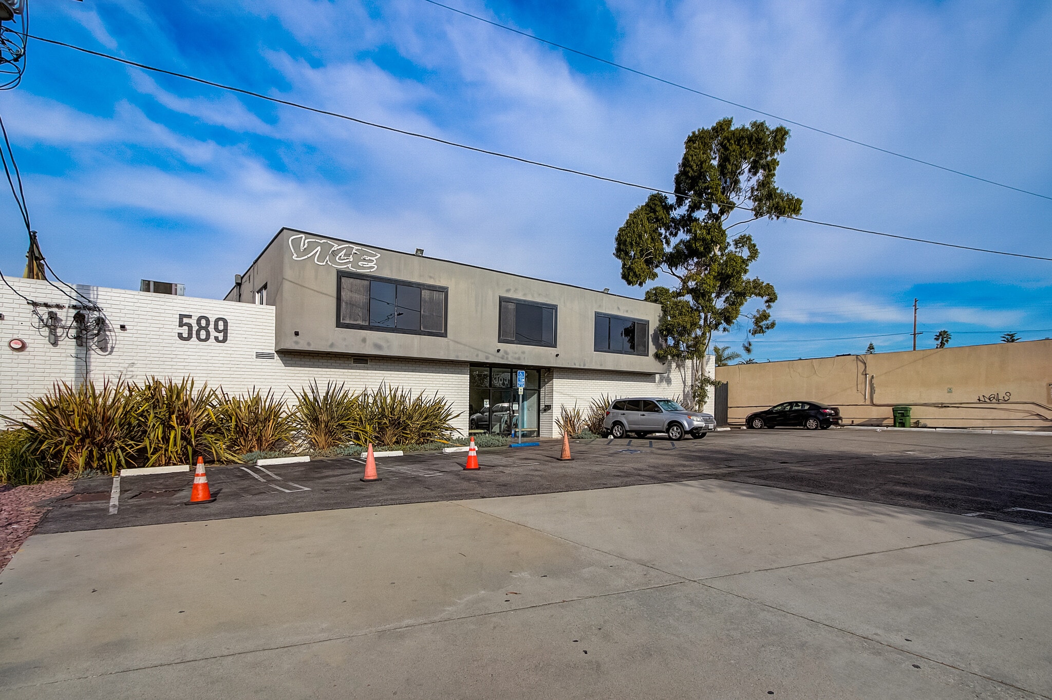 589-595 N Venice Blvd, Venice, CA for Rent