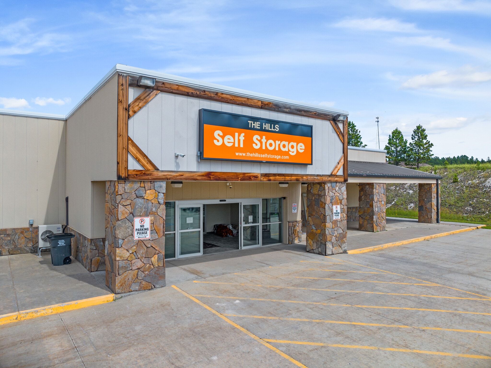 1135 Mount Rushmore Rd Custer, SD 57730 Specialty Property for Sale