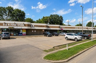 Houston, TX Office/Retail - 5815-5865 W Gulf Bank Rd