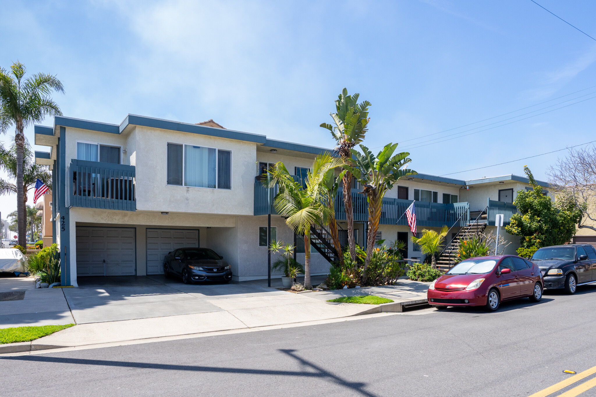 425 13th St, Huntington Beach, CA for Sale