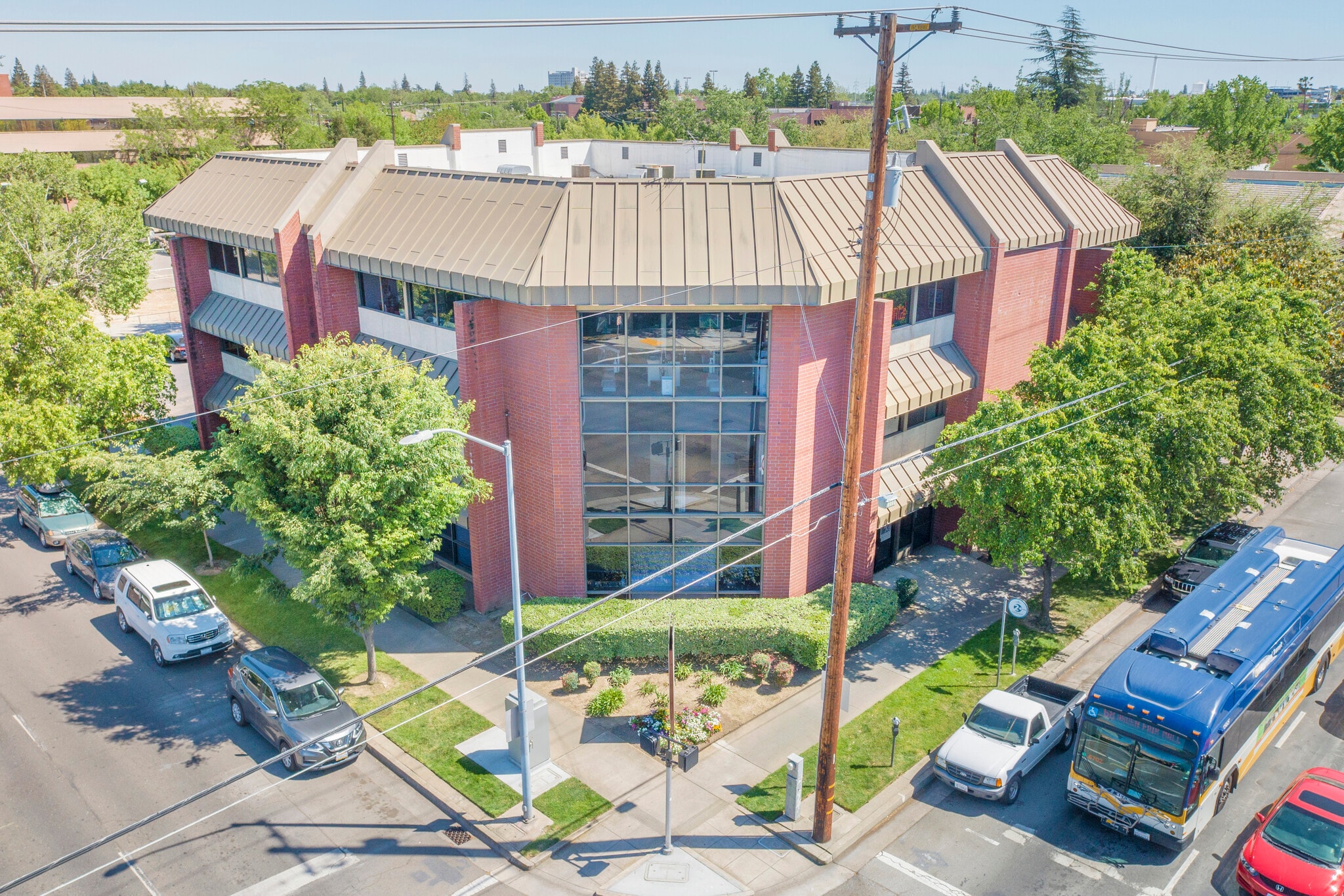 3000 L St Sacramento, CA 95816 Office Property for Lease on