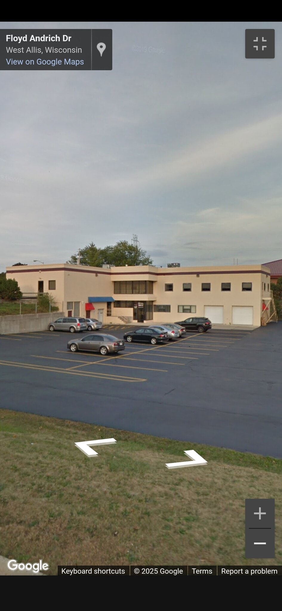 11327 W Lincoln Ave, West Allis, WI for Sale