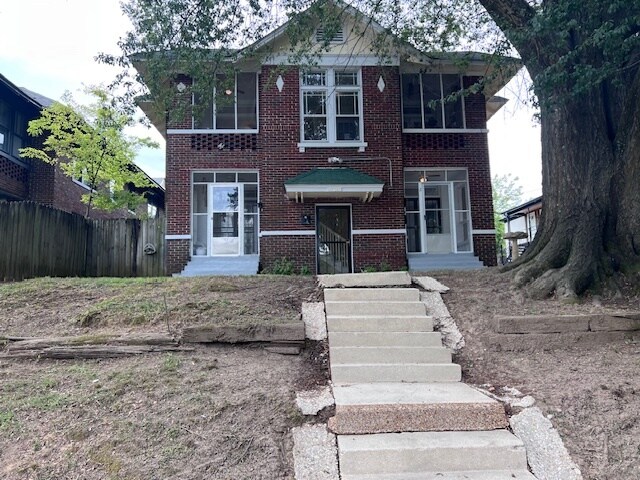 162-180 Clark Pl, Memphis, TN for Sale