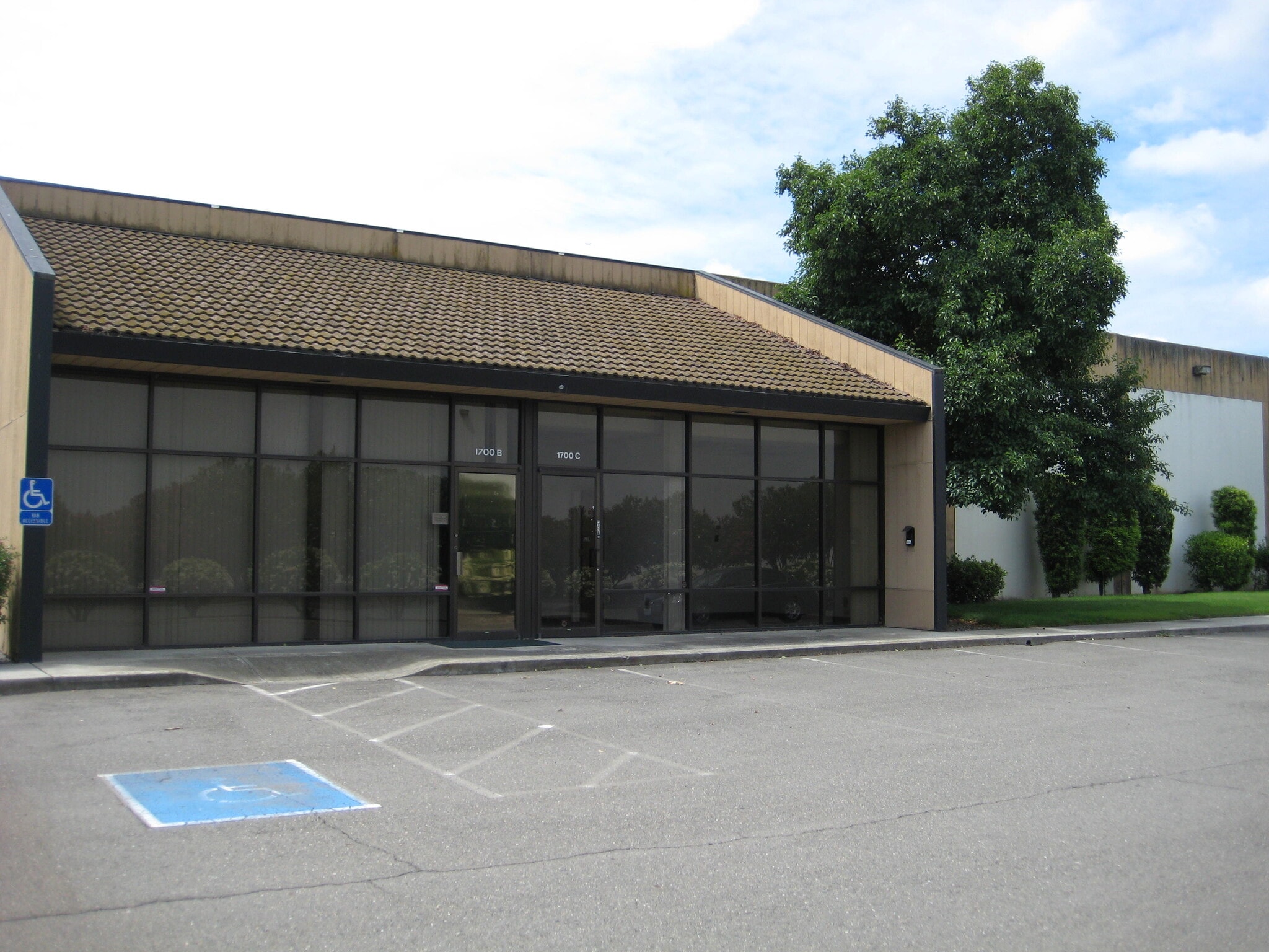1700 Enterprise Blvd, West Sacramento, CA for Rent