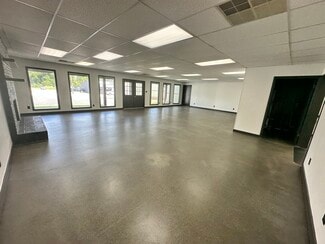 Kannapolis, NC Retail - 832 Main St