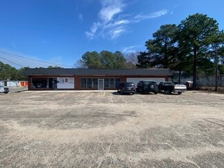 Fayetteville, NC Freestanding - 5330 Bragg Blvd