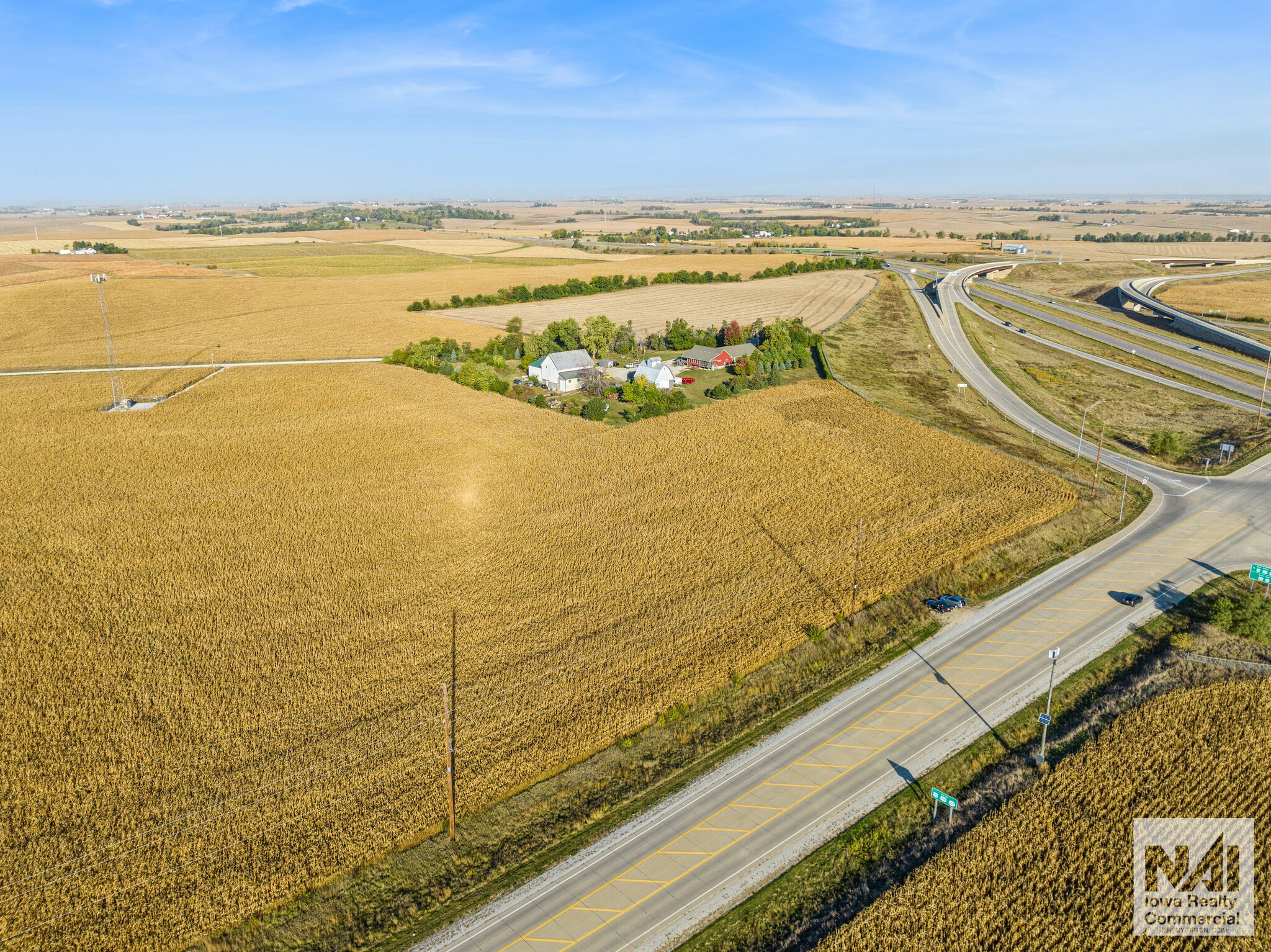 8401 Angle Rd, Cedar Rapids, IA for Sale