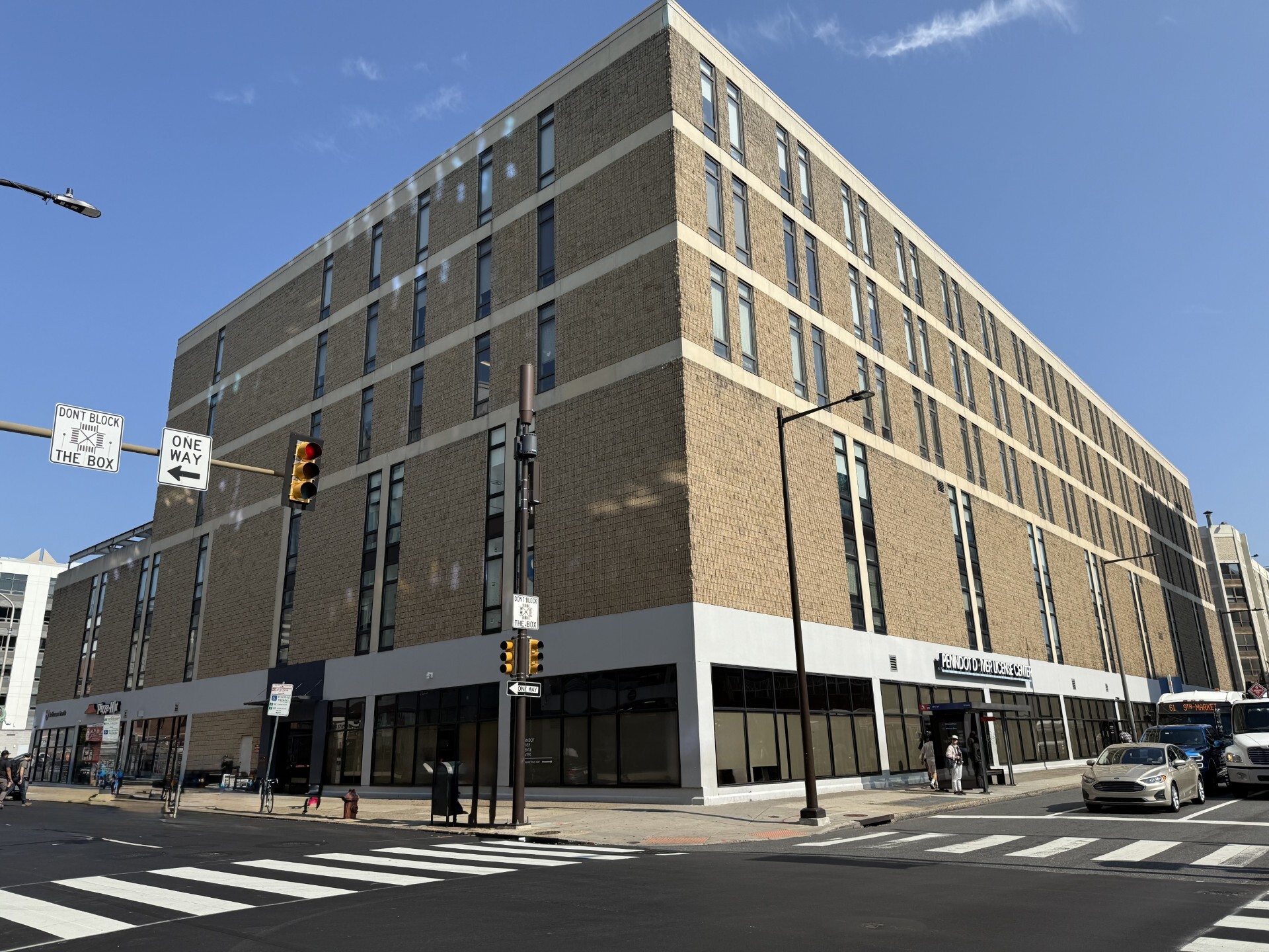 801 Arch St, Philadelphia, PA for Rent