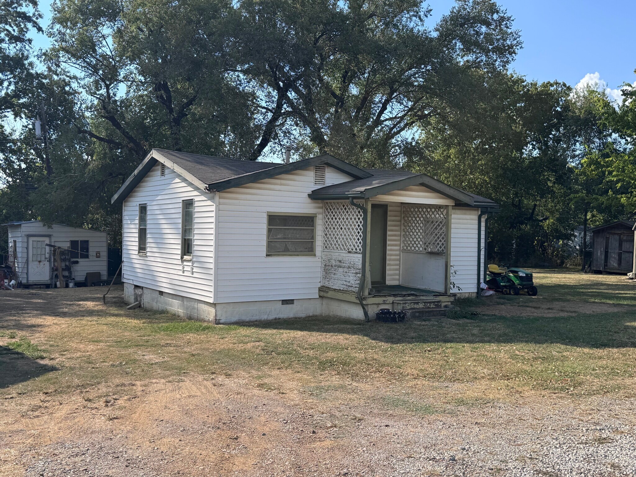 2012-2020 S Scott St, Sapulpa, OK for Sale
