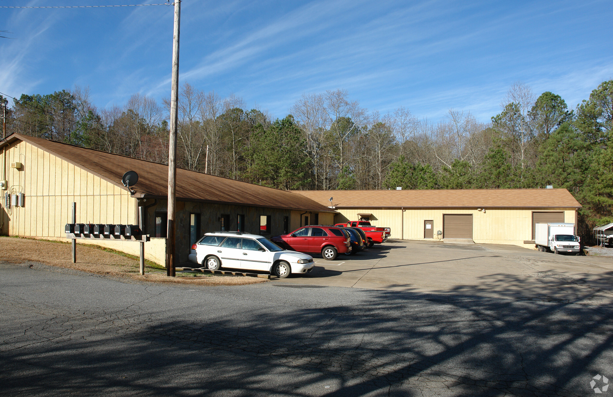 109 Elliott Industrial Dr, Woodstock, GA for Rent