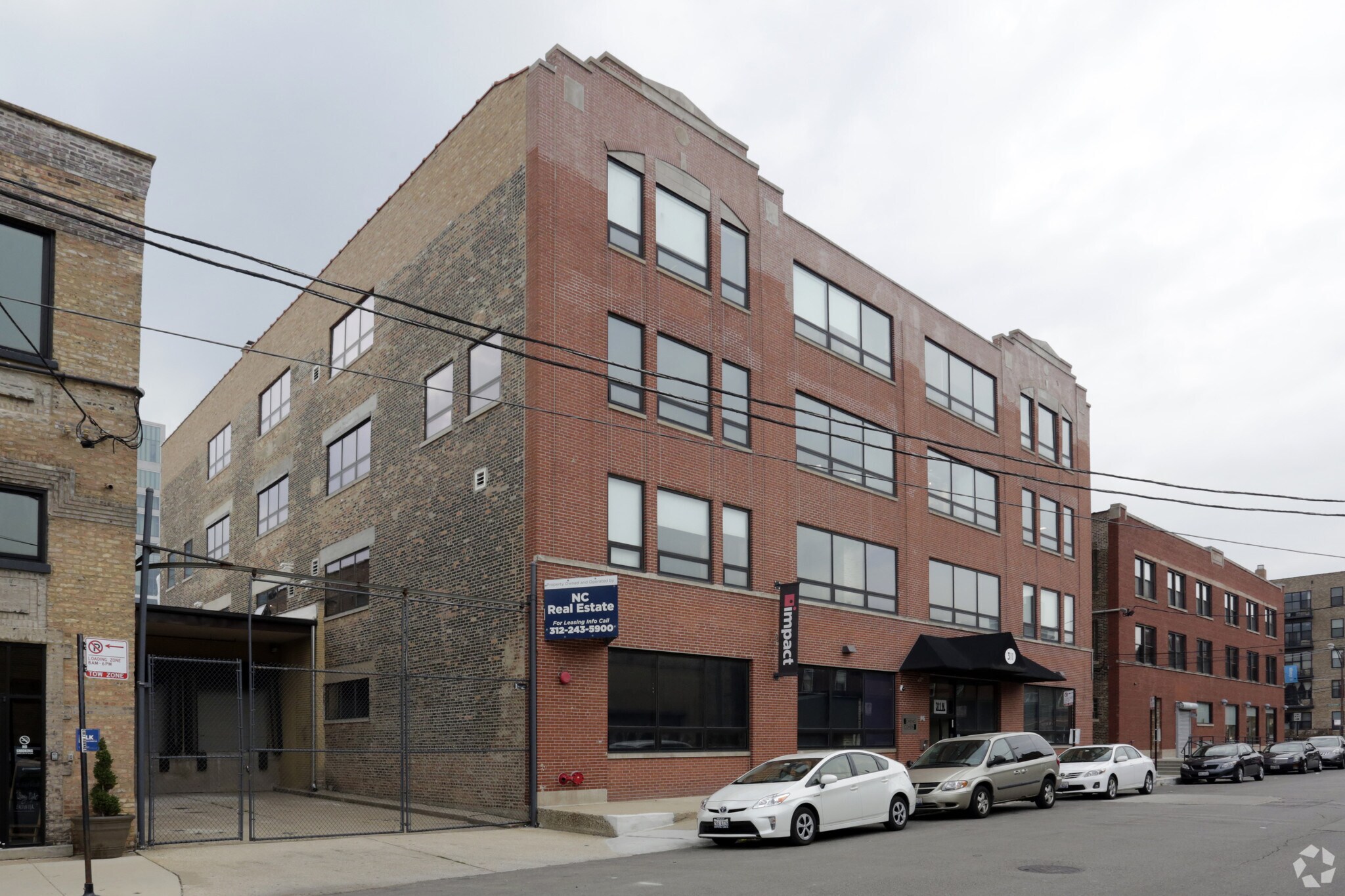 311 N Aberdeen St, Chicago, IL for Rent