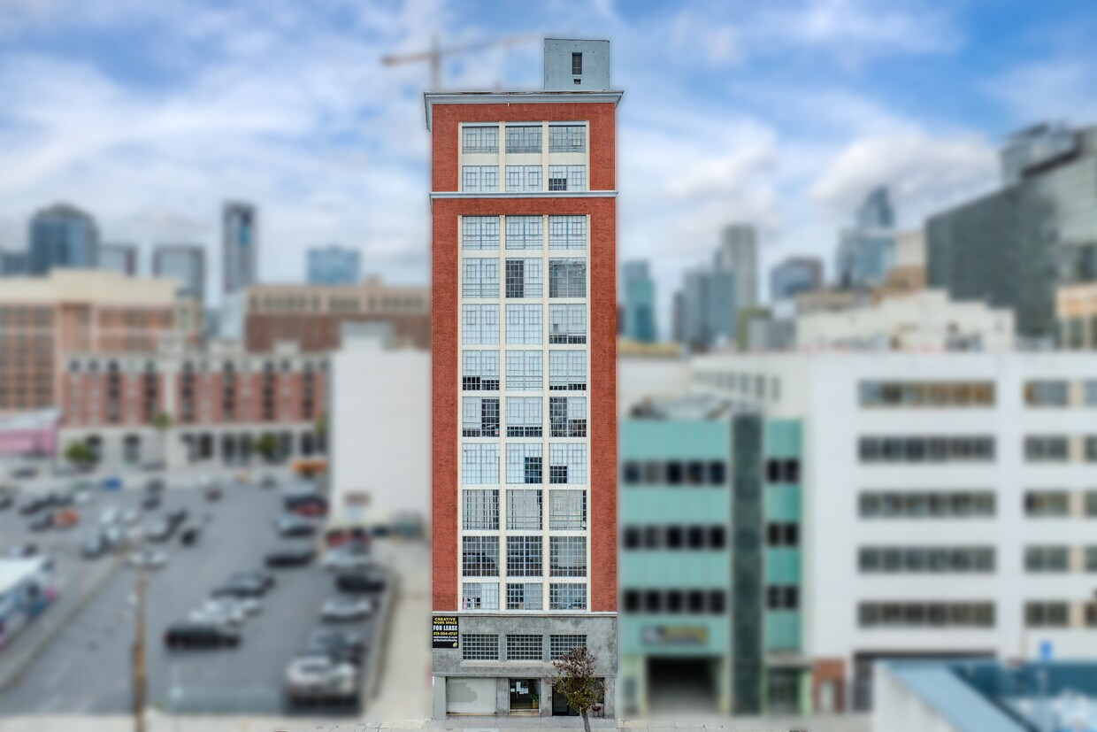 1013 S Los Angeles St, Los Angeles, CA for Rent