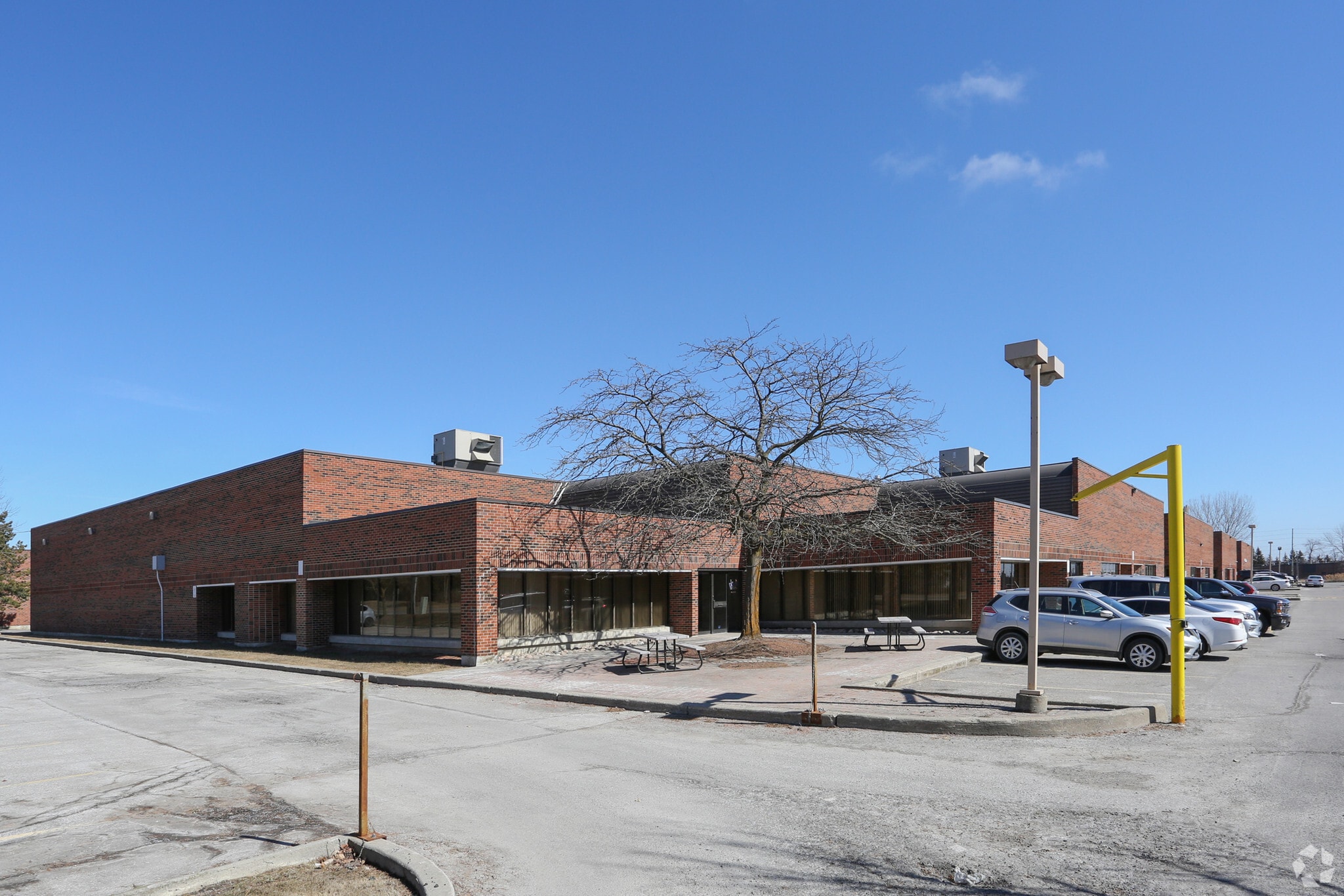 813 Brock Rd, Pickering, ON for Rent