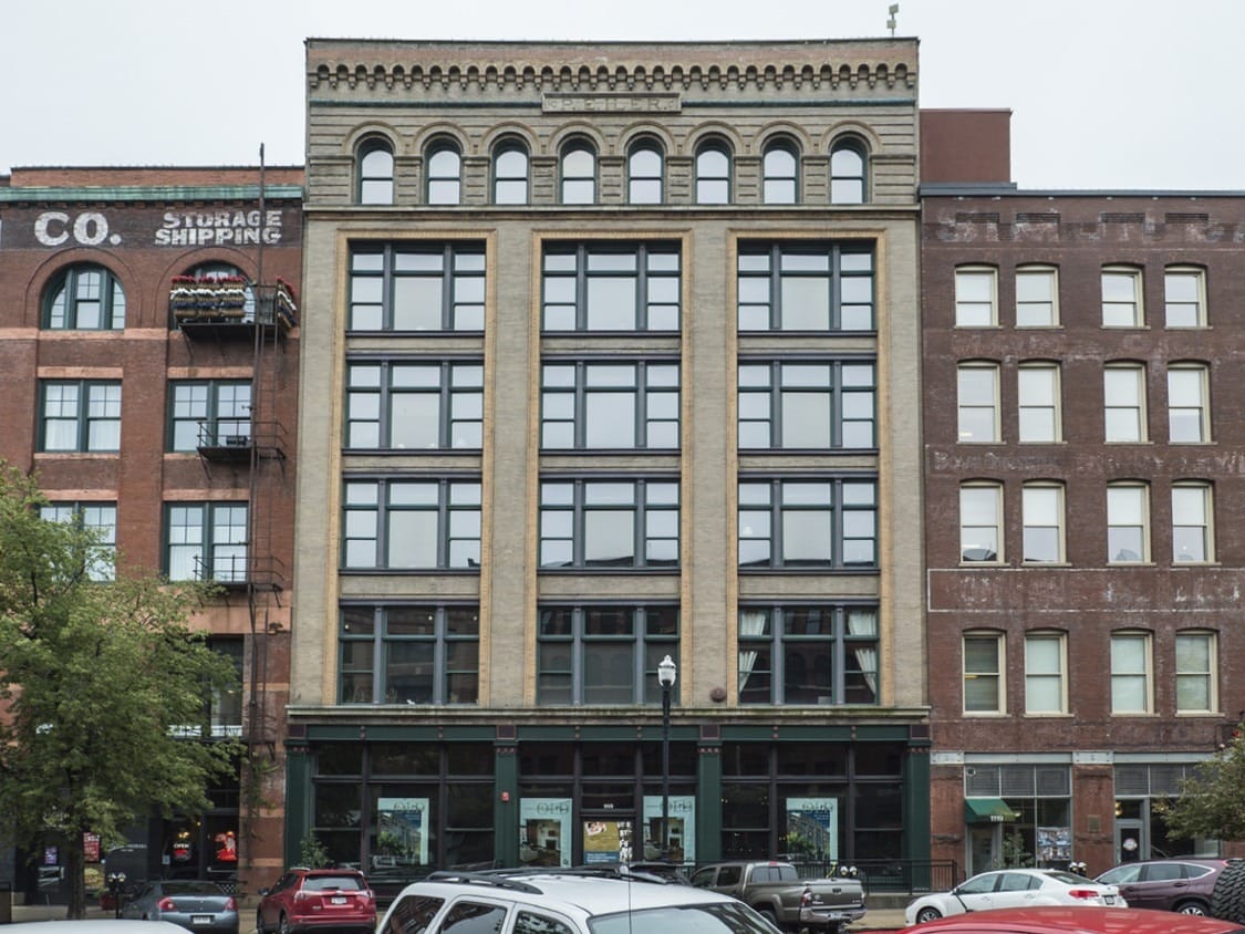 1113 Howard St, Omaha, NE for Sale