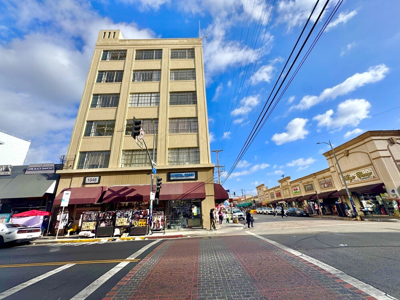 1048 Santee St, Los Angeles, CA for Rent