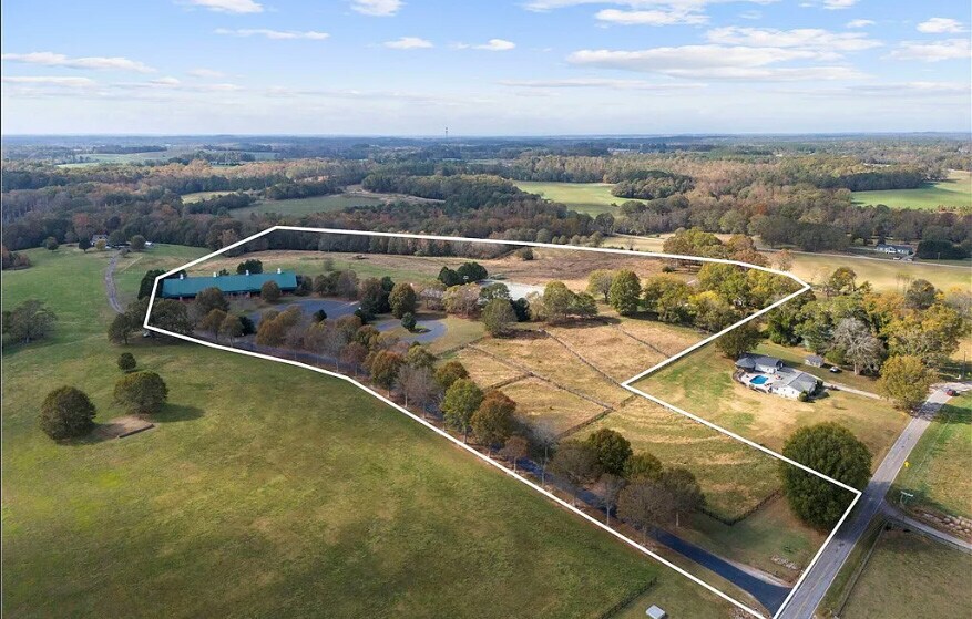 715 Melton Rd, Liberty, SC for Sale