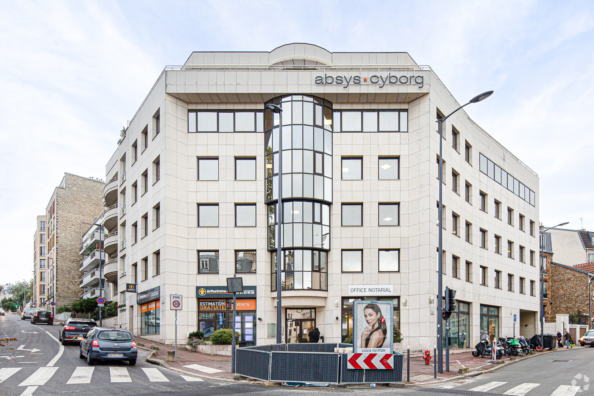 , Issy-les-Moulineaux, HDS for Sale