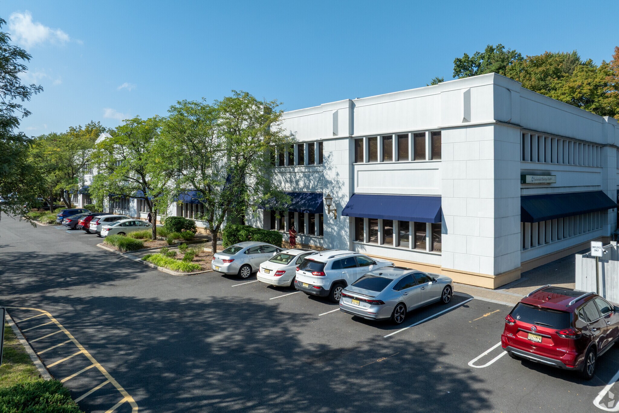 275-277 Forest Ave, Paramus, NJ for Rent