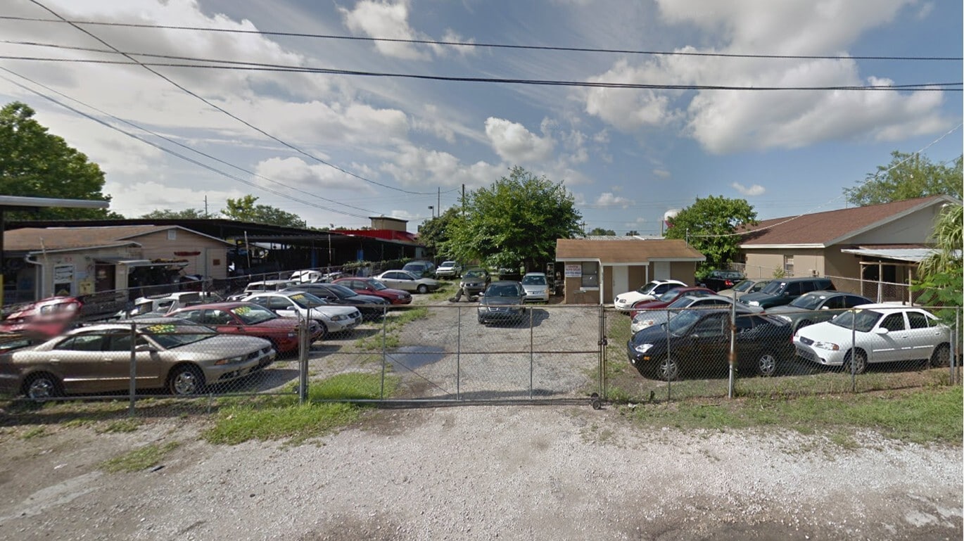 6946 W Mohawk Ave, Tampa, FL for Rent