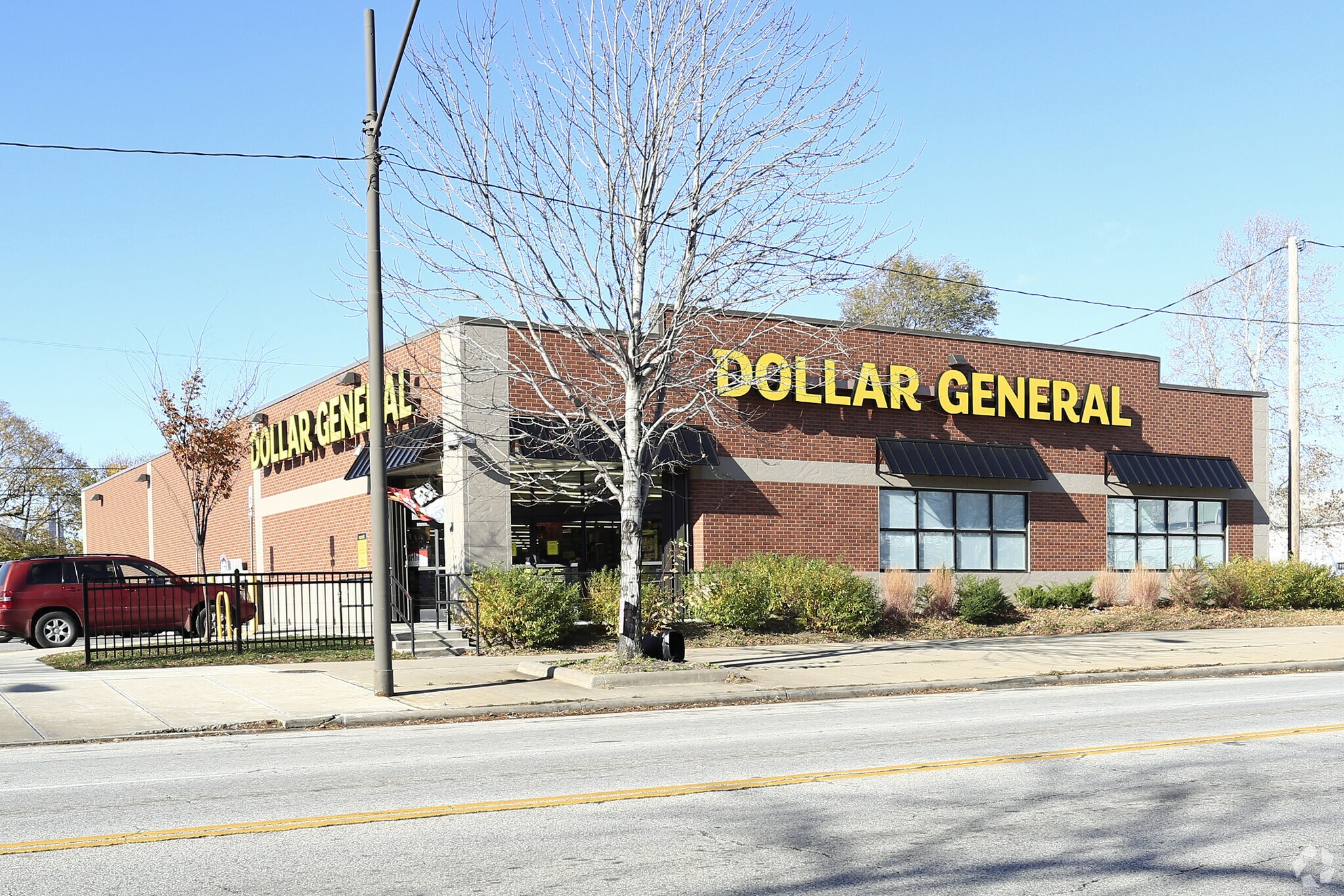 2272 E 55th St, Cleveland, OH for Sale