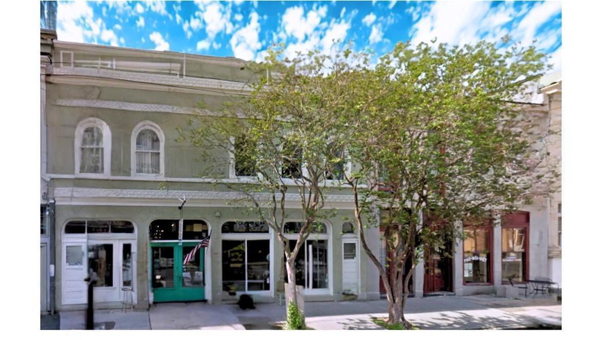 2011 Magazine St, New Orleans, LA for Rent