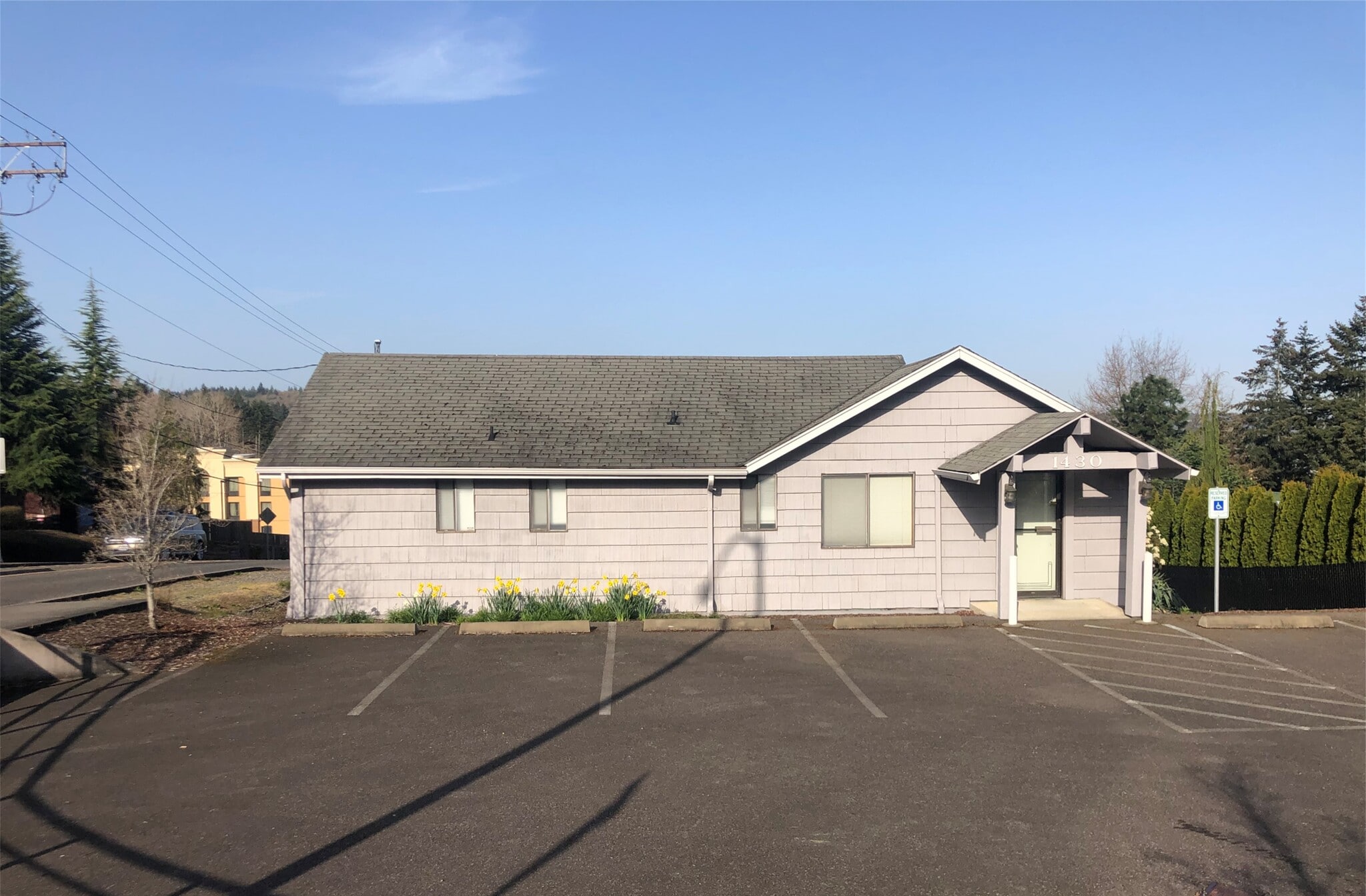 1430 3rd St SE Puyallup, WA 98372 Office Property for Lease on
