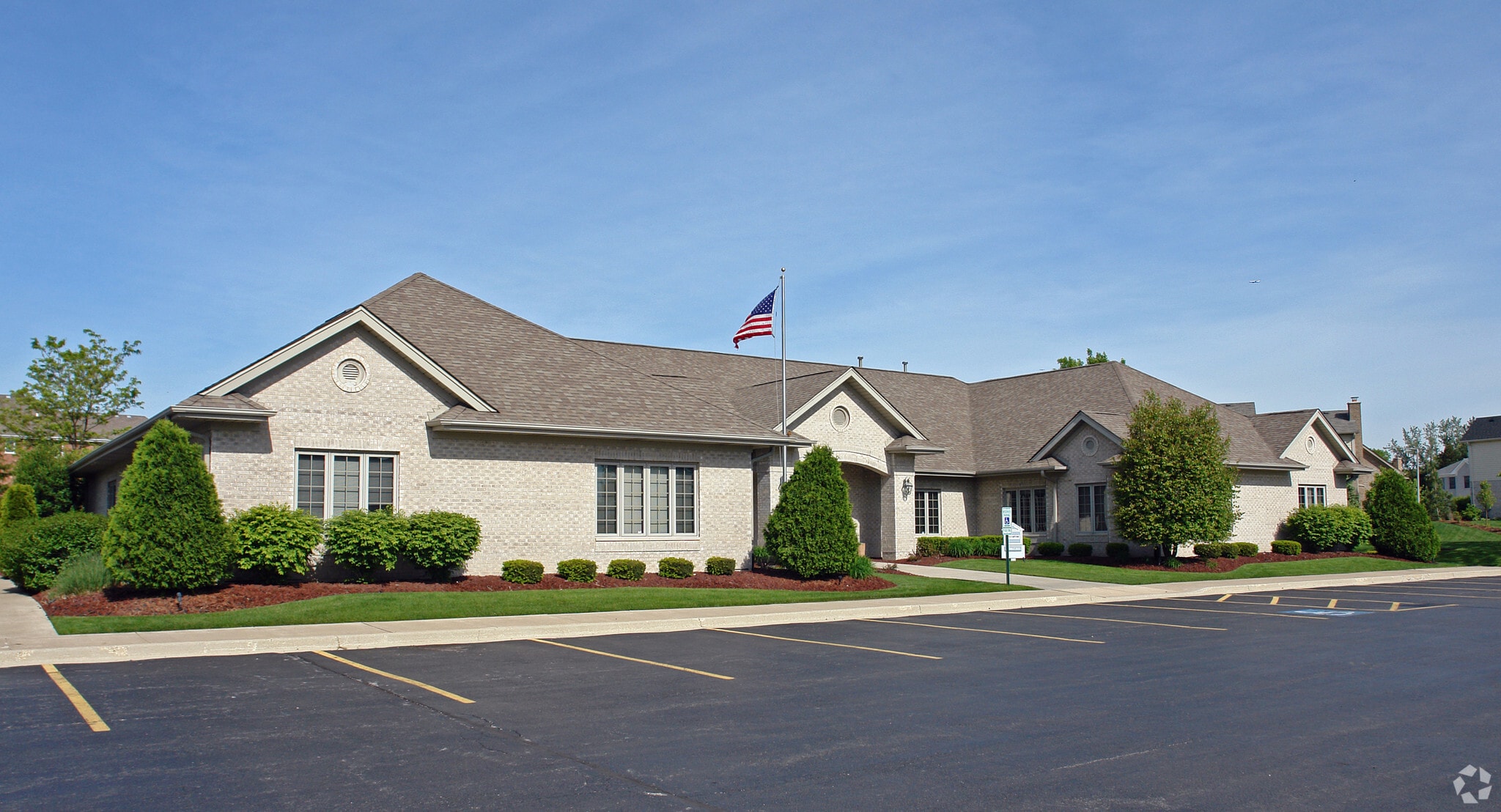 8140 S Cass Ave, Darien, IL for Sale