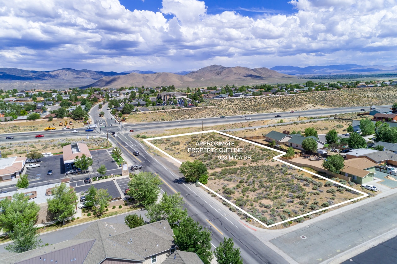 928 Mica Dr, Carson City, NV for Sale