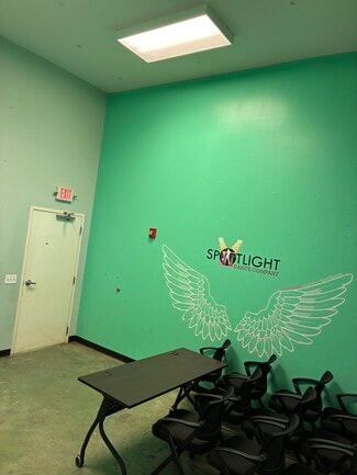 Salisbury, NC Flex - 120 N Church St
