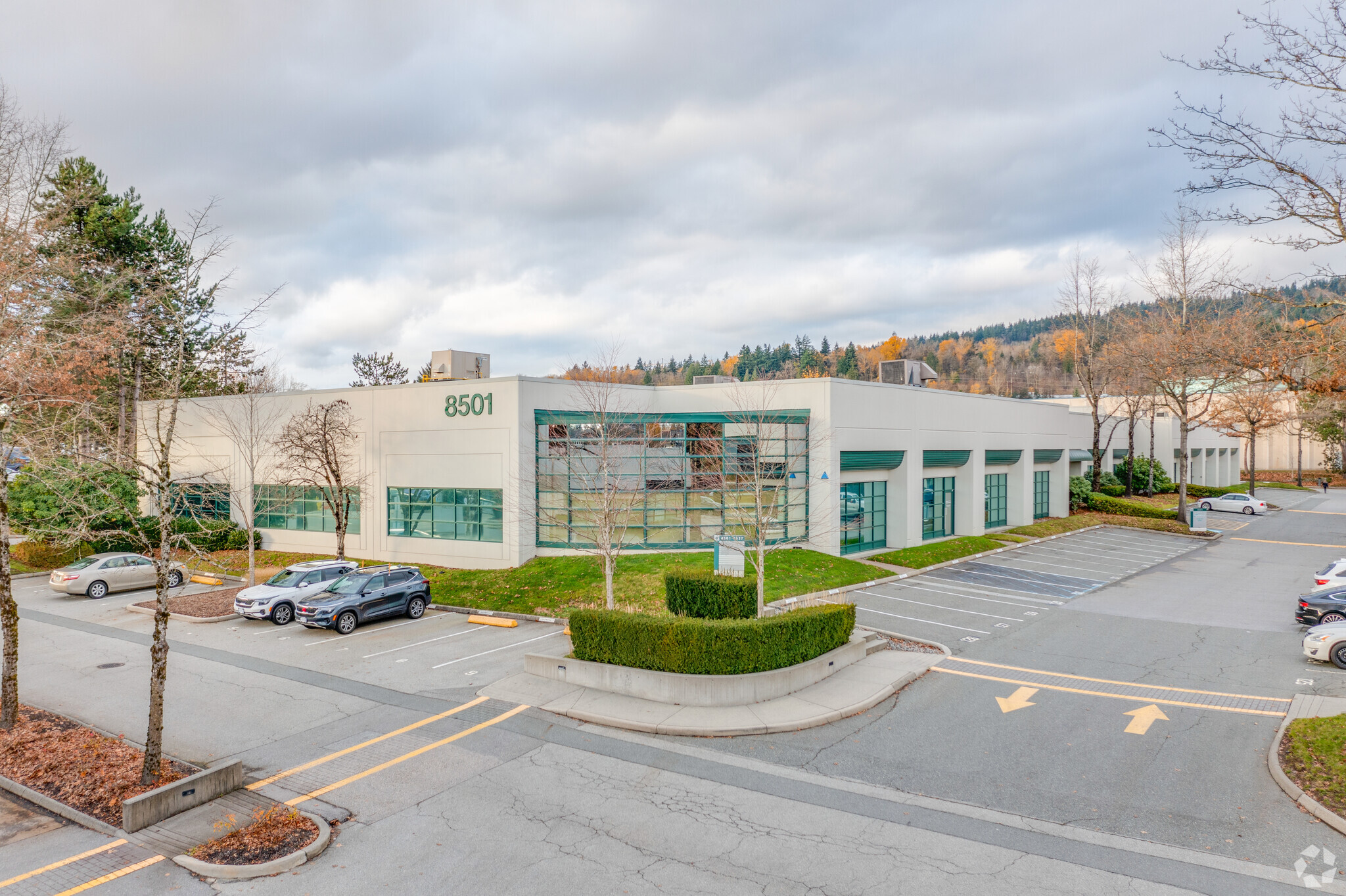 8501-8527 Commerce Crt, Burnaby, BC for Rent