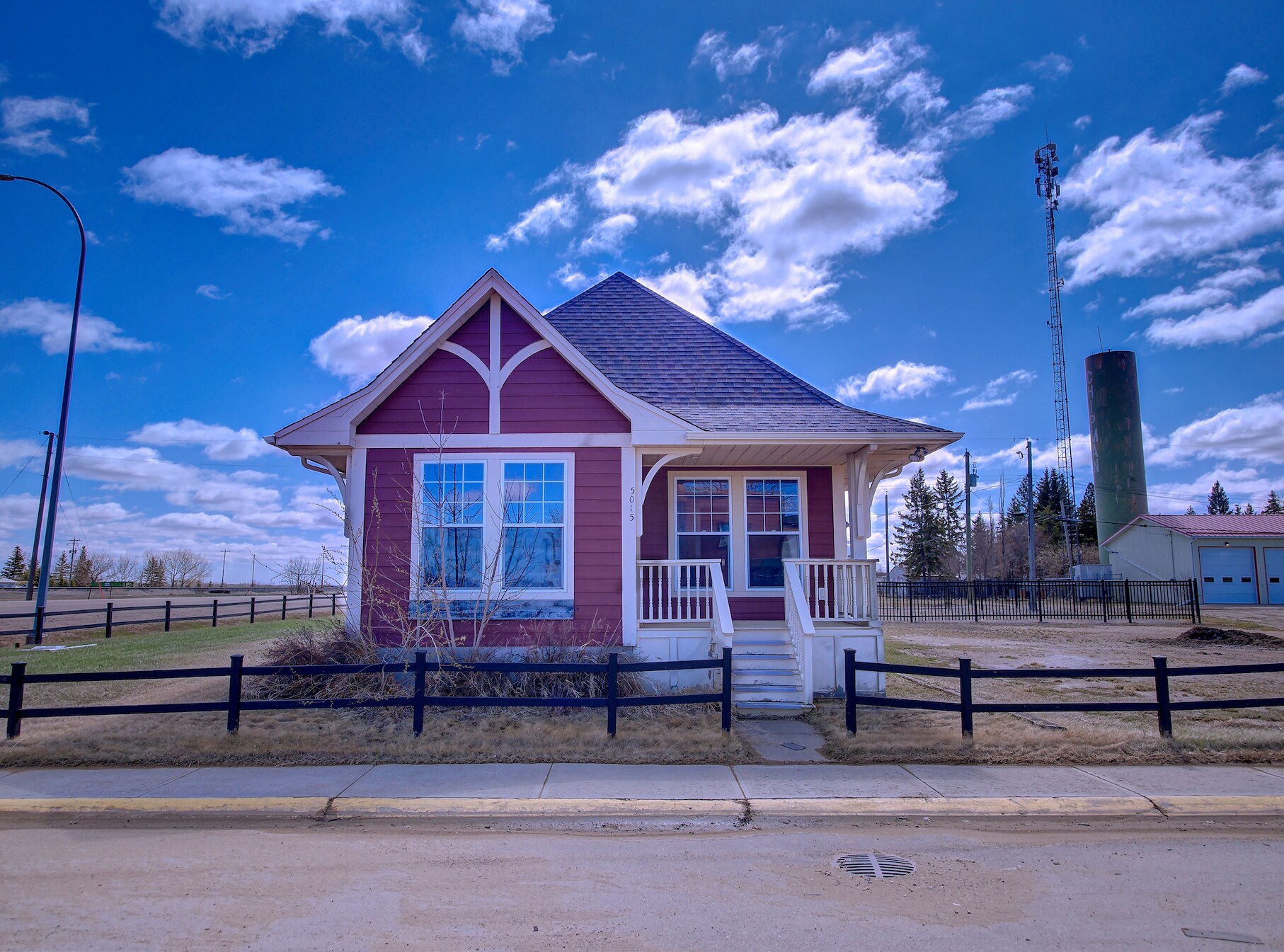 5015 50 St, Chipman, AB for Sale