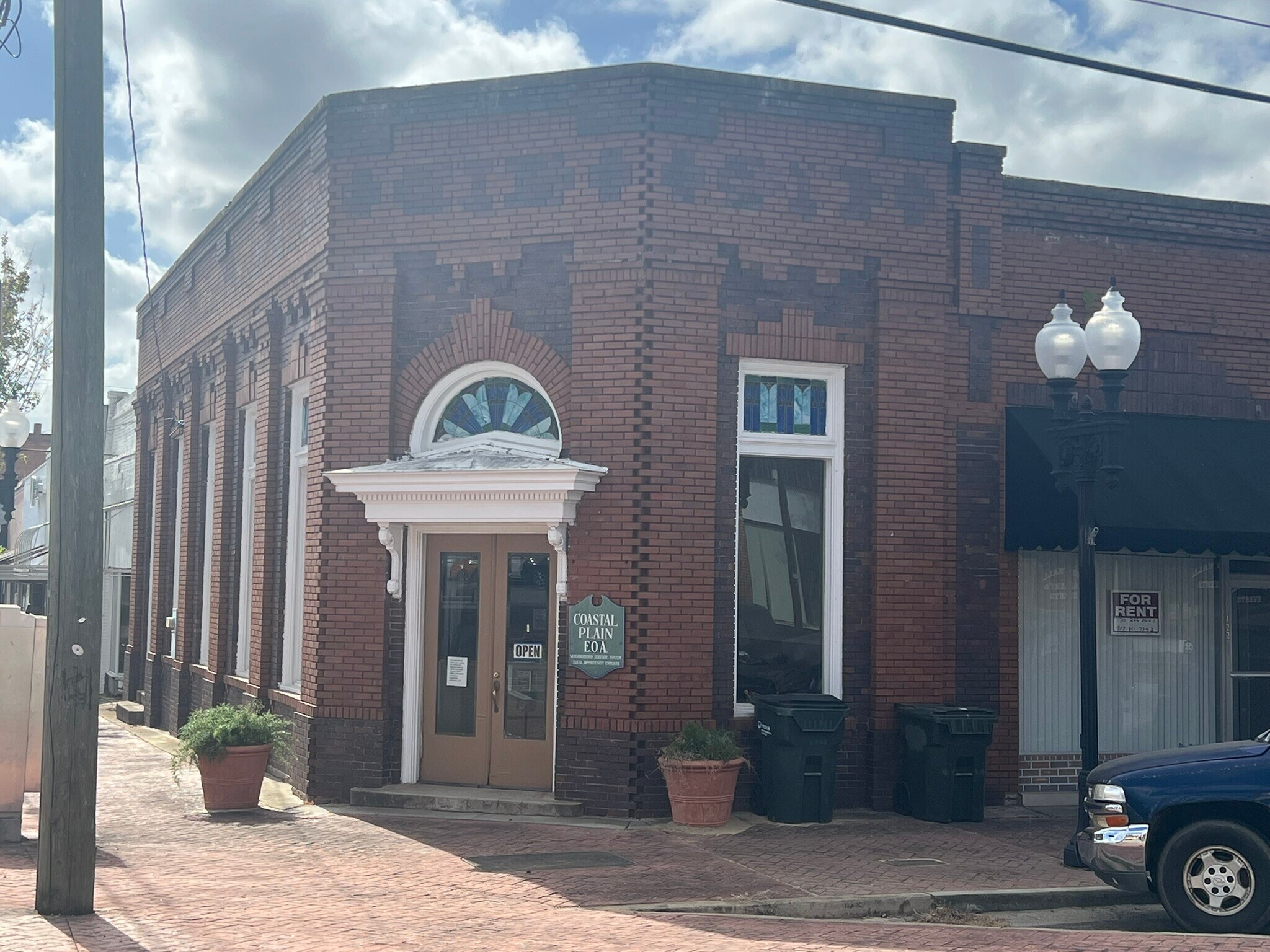 124 E College Ave, Ashburn, GA for Sale