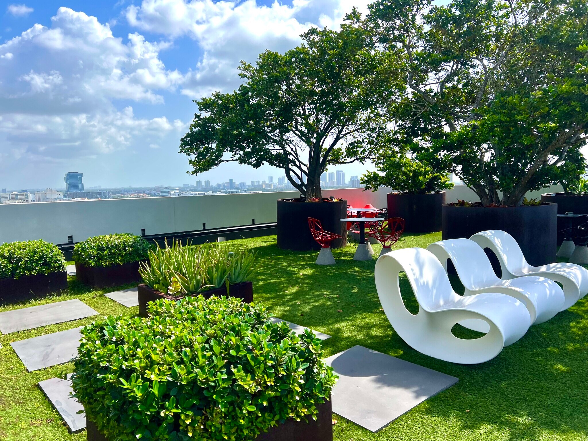 19790 W Dixie Hwy, Aventura, FL for Sale