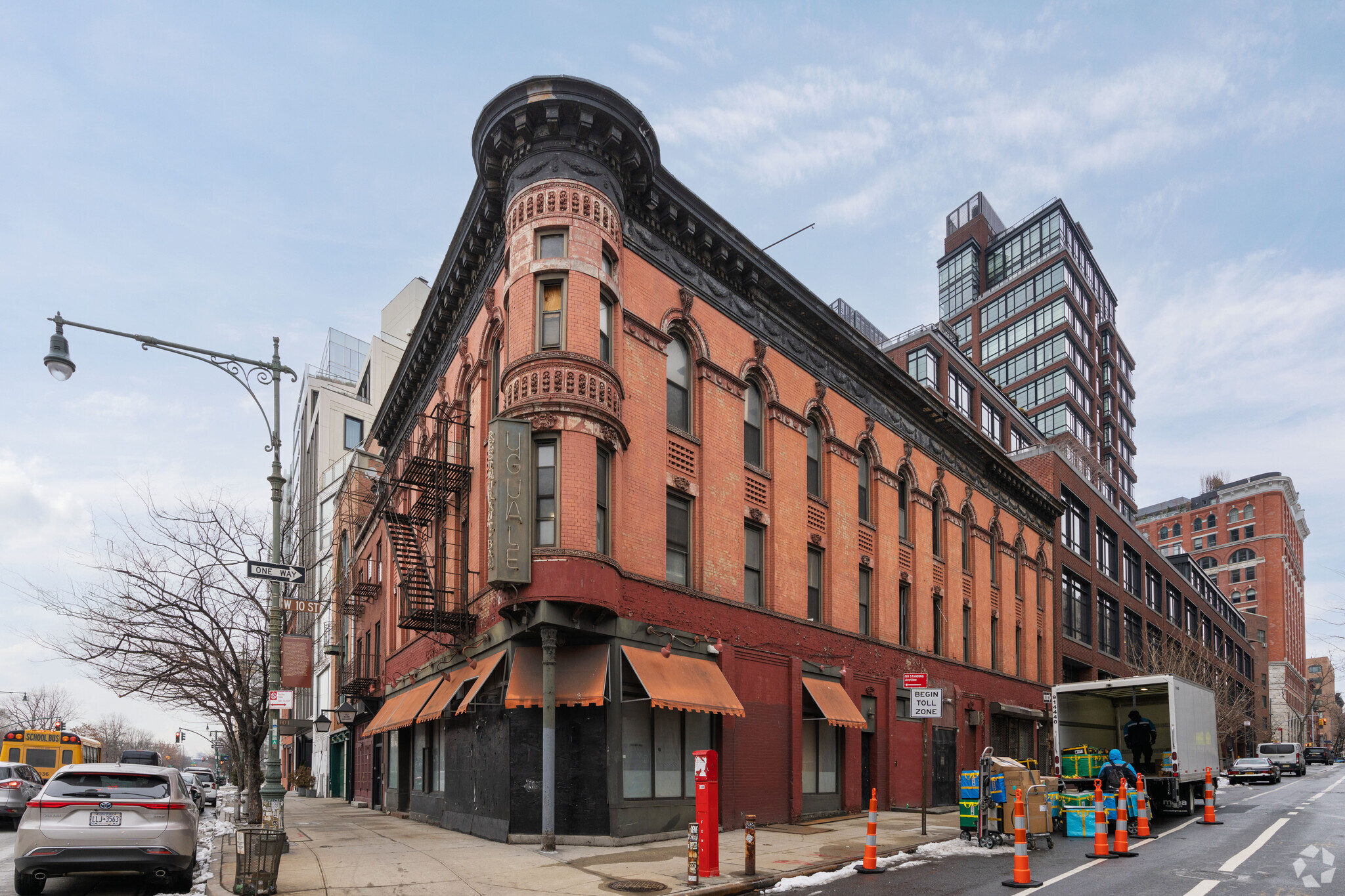 305 W 10th St, New York, NY for Rent