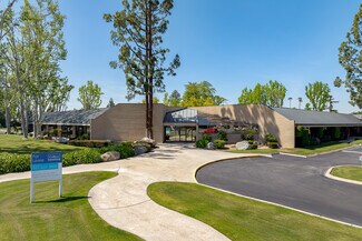 Bakersfield, CA undefined - 4700 Stockdale Hwy