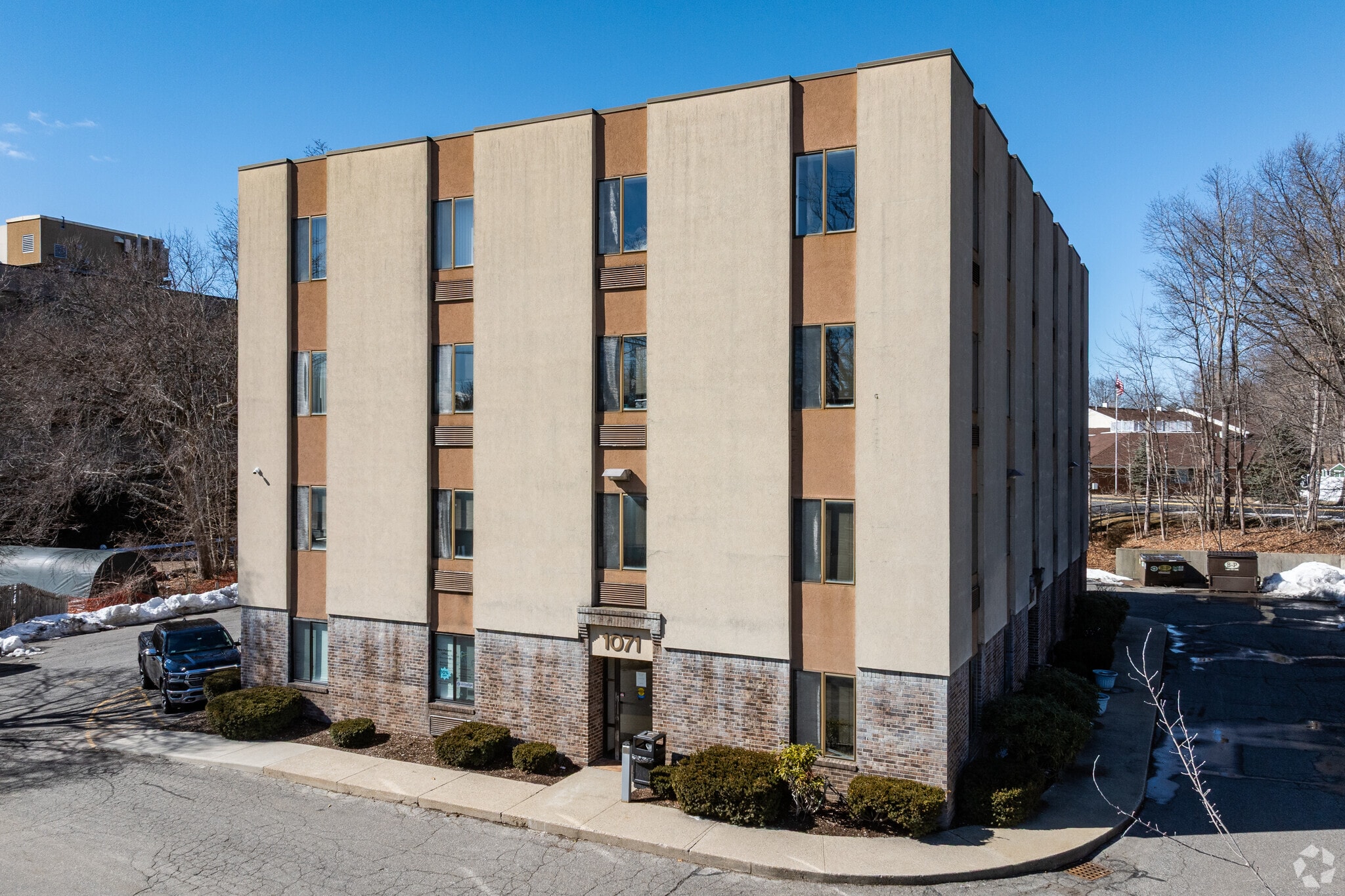 1071 Worcester Rd, Framingham, MA for Rent