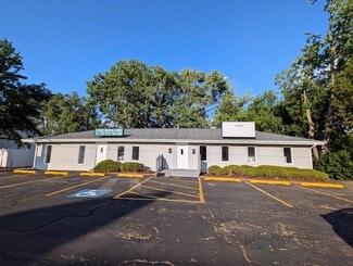 Oakbrook Terrace, IL Office - 1S085 Summit Ave Oakbrook Terrace, IL Office - 1S085 Summit Ave
