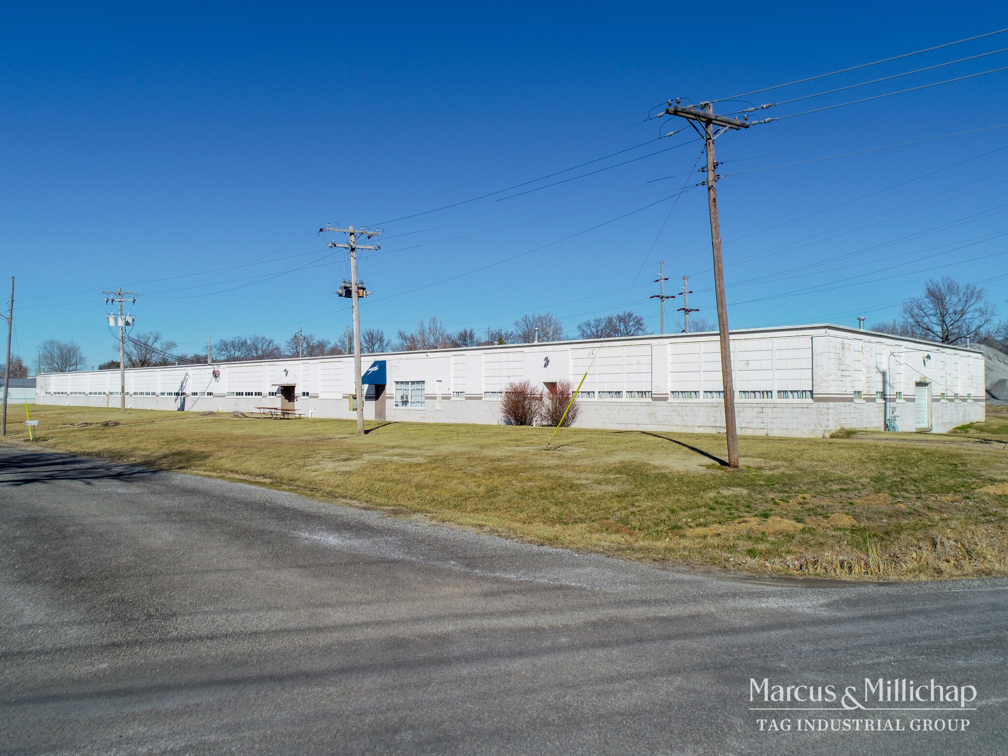 1015 W Jefferson St, Vandalia, IL for Sale