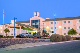 Las Cruces, NM Hospitality - 2120 Summit Ct