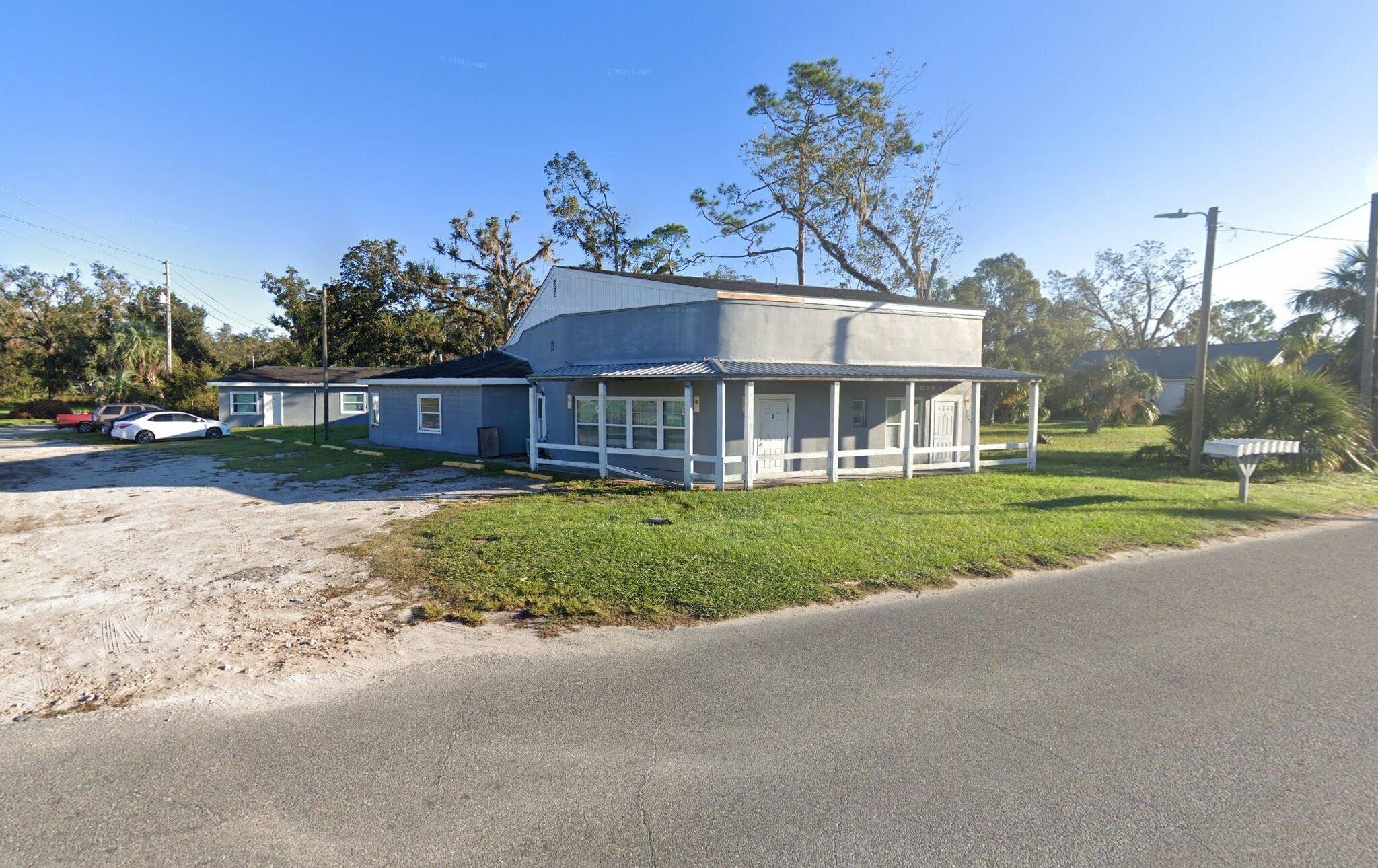 808 W Main St, Perry, FL for Sale