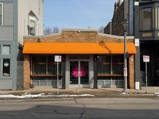 Milwaukee, WI Retail - 2242 S Kinnickinnic Ave