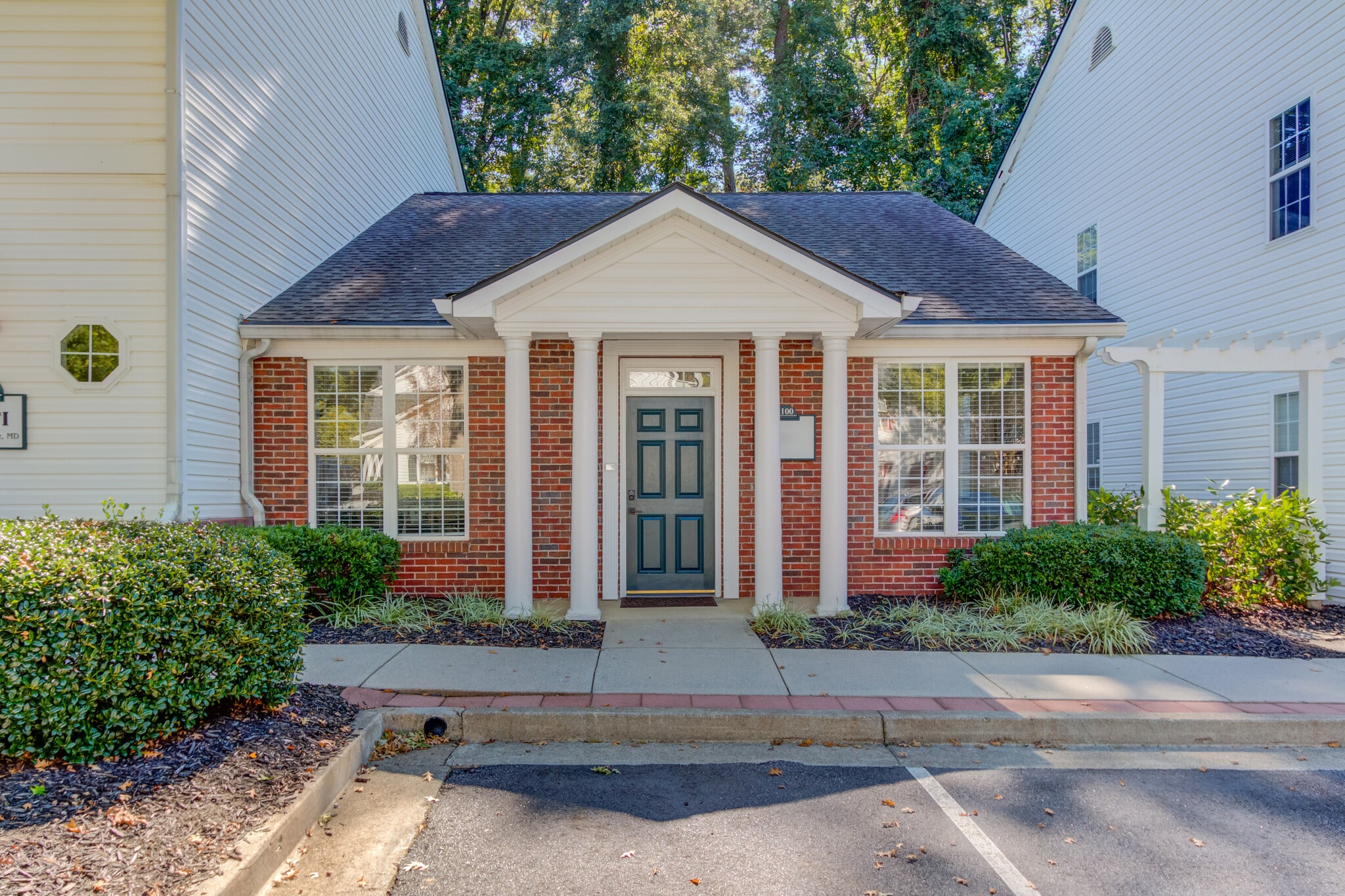 1100 Powers Pl, Alpharetta, GA for Sale