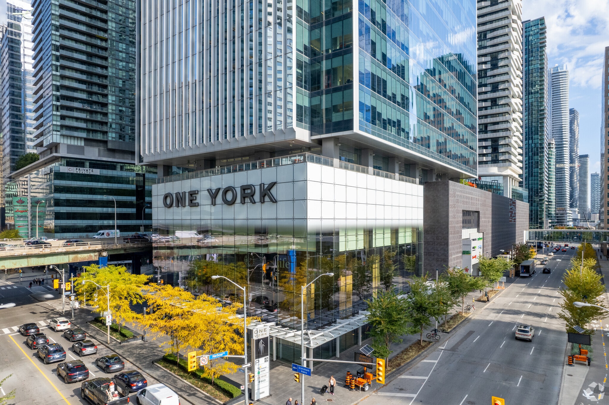 1 York St, Toronto, ON for Rent