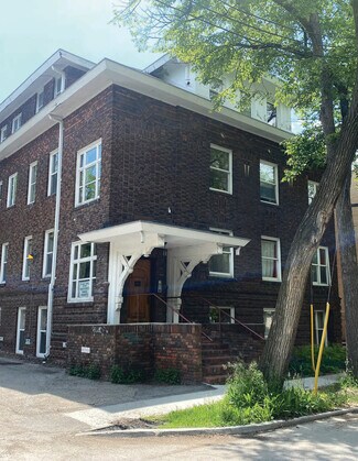 Winnipeg, MB Office - 6 Roslyn Rd