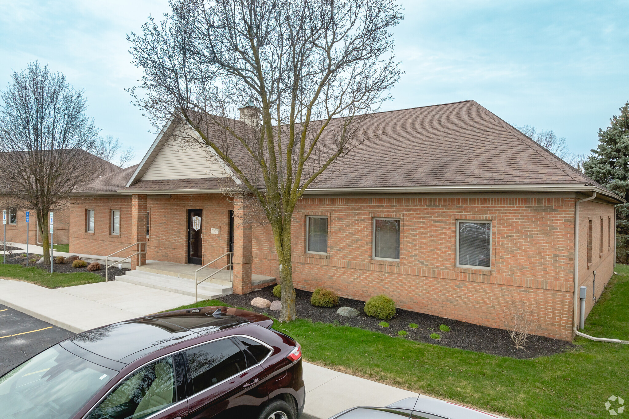 900 W South Boundary St, Perrysburg, OH for Sale