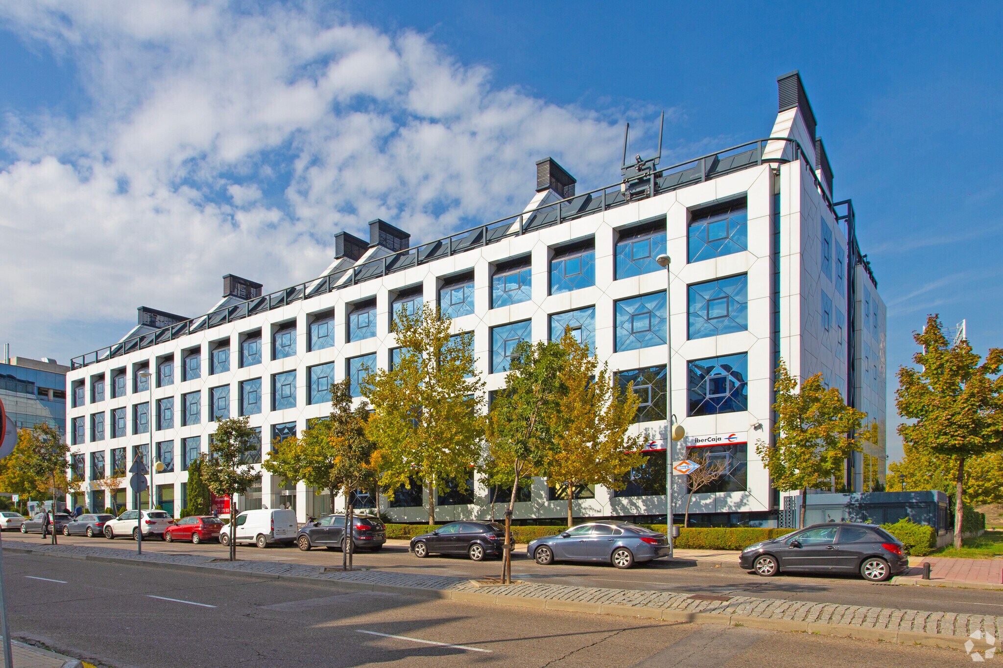 20 Avenida de Bruselas, Alcobendas, MAD for Rent